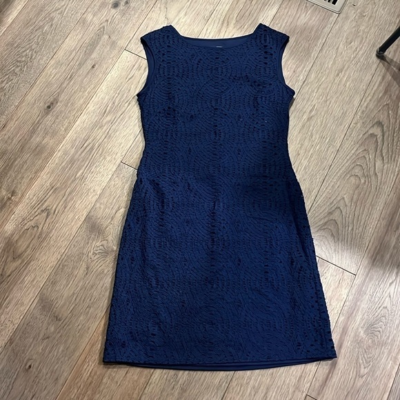 Jessica Howard Dresses & Skirts - JESSICA HOWARD lace sleeveless pullover dress, size 10